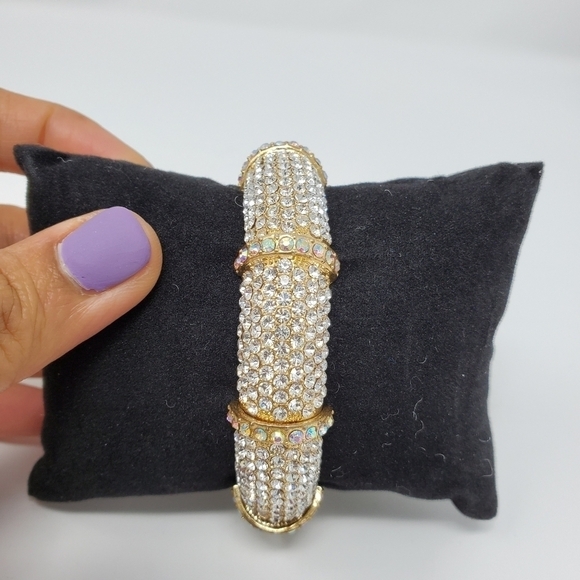 Rhinestones Stretch Bangle Fashion Goldtone Bracelet. SALE - Picture 2 of 5